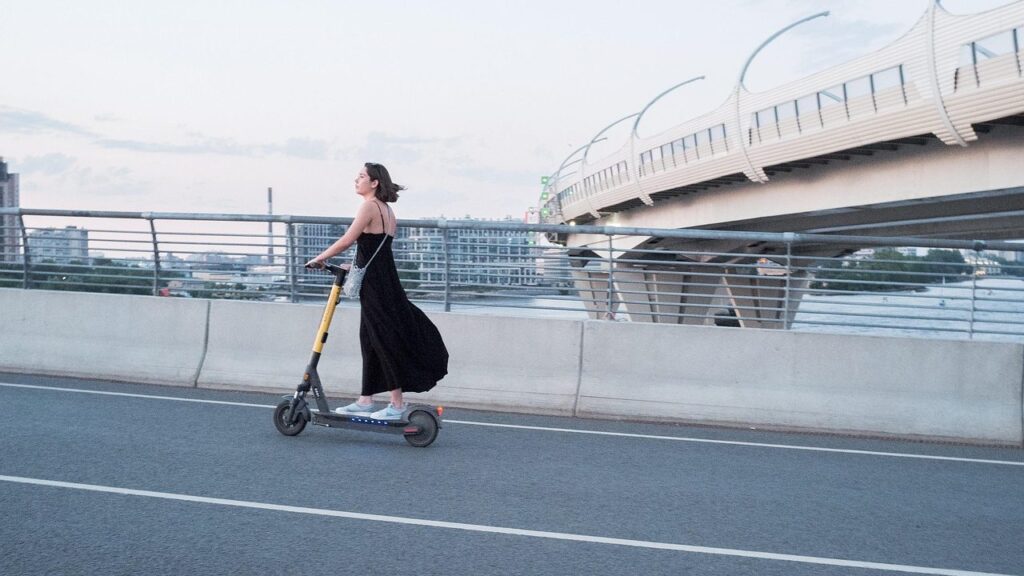 Electric scooter repair at the elMeistrai service centre in Klaipėda