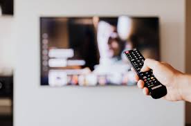 Televizoriaus ekrane juodos dėmės: priežastys